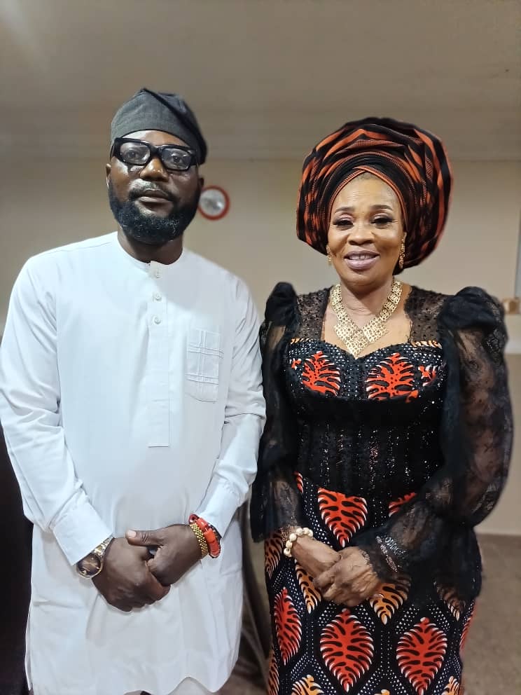 Dr. Sanmi Adebo Pays Tribute at Burial Ceremony of Hon. Mrs. Bunmi Oriniowo’s Father in Ifisin-Ekiti