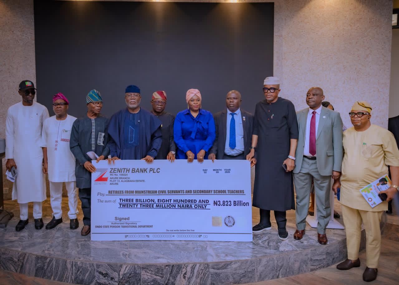 GOV AIYEDATIWA FLAGS OFF PAYMENT OF N3.82B GRATUITIES TO 2020 RETIREES